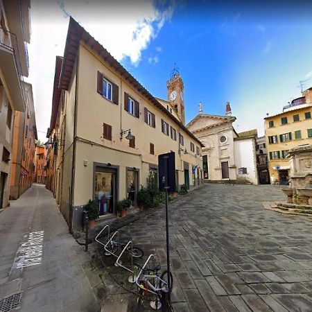 Attico Casa Via Rocca Sole Apartman Poggibonsi Kültér fotó