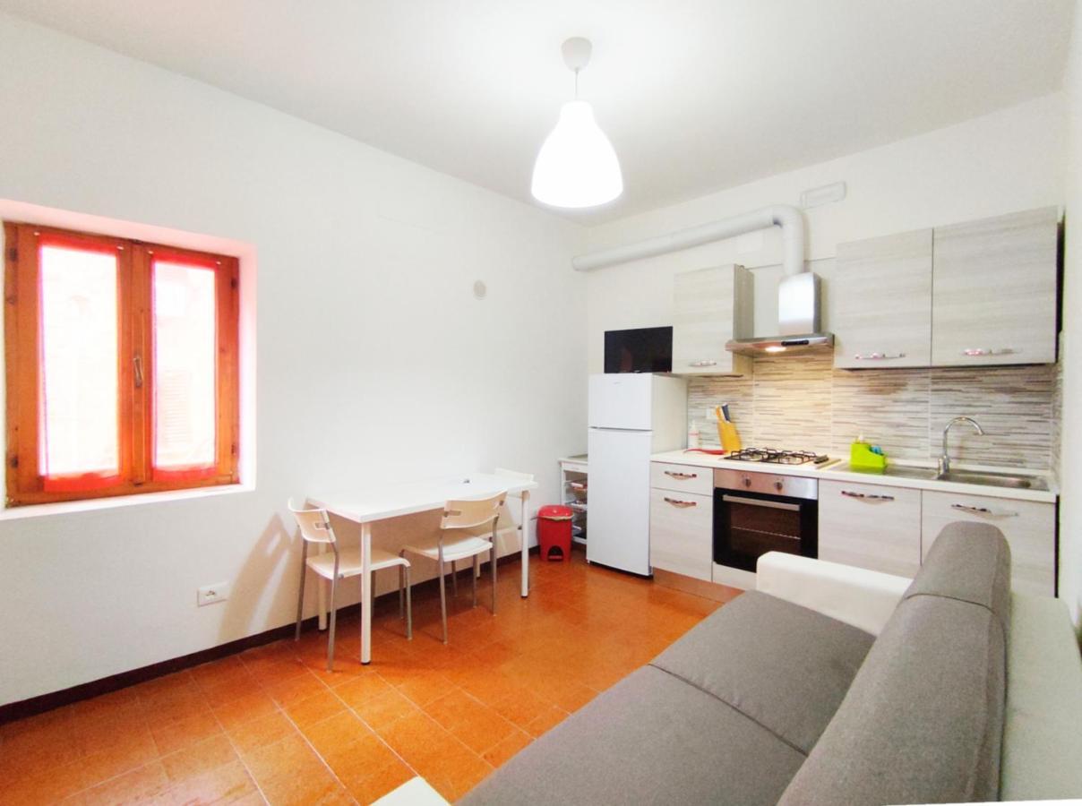 Attico Casa Via Rocca Sole Apartman Poggibonsi Kültér fotó